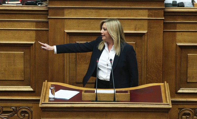 Μονομαχία Τσίπρα-Μητσοτάκη: «Βόμβες» στη Βουλή, μισόλογα για τον μεσάζοντα | iefimerida.gr 10