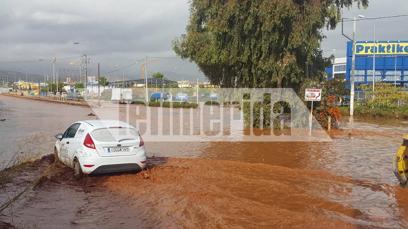 15 οι νεκροί από την κακοκαιρία -Εθνικό πένθος για Μάνδρα & Ν. Πέραμο | iefimerida.gr 3