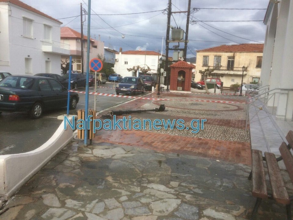 Εκλεισε η πορθμειακή γραμμή Ρίου -Αντιρρίου [εικόνες] | iefimerida.gr 1