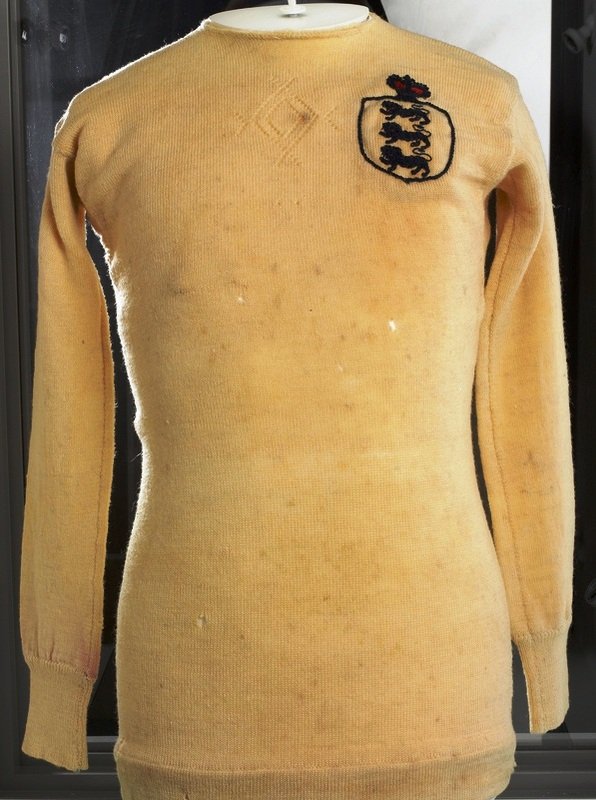 Η μπάλα έχει τη δική της ιστορία: Σαν σήμερα, το 1872, ο πρώτος διεθνής αγώνας ποδοσφαίρου [εικόνες] | iefimerida.gr 4