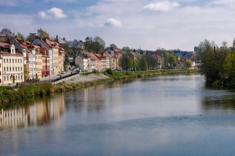 Σε αυτή τη μικρή, άγνωστη, αλλά πανέμορφη ευρωπαϊκή πόλη γυρίζει το Χόλιγουντ τις ταινίες του [εικόνες] | iefimerida.gr 9