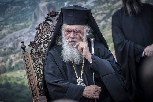 Ενθρονίστηκε ο νέος Μητροπολίτης Σταγών και Μετεώρων, Θεόκλητος [εικόνες] | iefimerida.gr 0