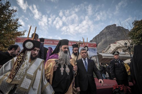 Ενθρονίστηκε ο νέος Μητροπολίτης Σταγών και Μετεώρων, Θεόκλητος [εικόνες] | iefimerida.gr 5