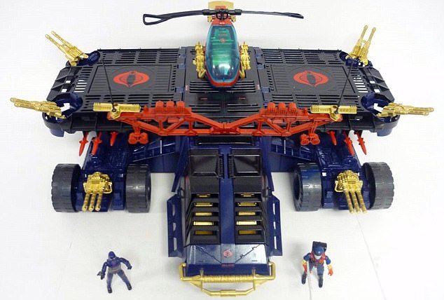 Το φραουλόσπιτο, η κονσόλα της Nintedo -Πόσο αξίζουν σήμερα τα παιχνίδια της δεκαετίας του '80 [εικόνες] | iefimerida.gr 2