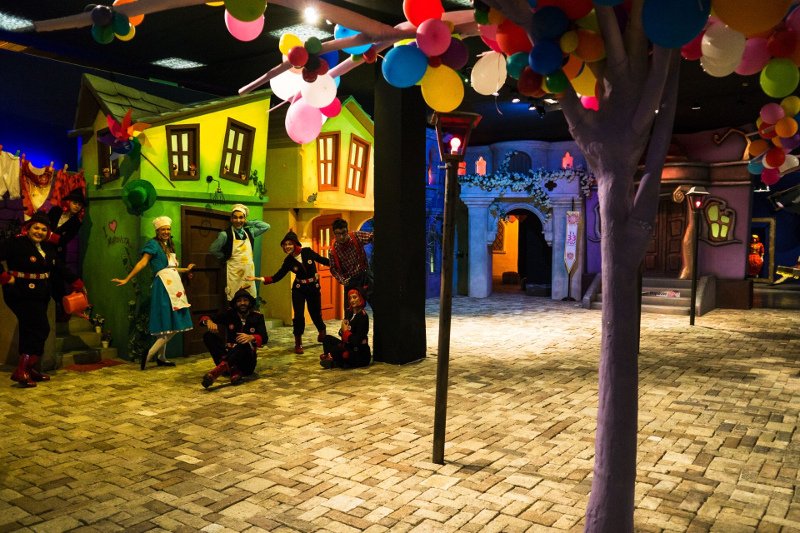 Συναρπαστικό! Το θεματικό πάρκο του Ευγένιου Τριβιζά -Η Φρουτοπία, ο κ. Ζαχαρίας και η Δόνα Τερηδόνα [εικόνες] | iefimerida.gr 0