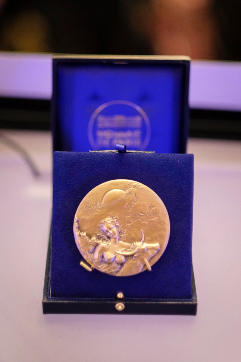 Τα... γαλλικά του Αλέξη Τσίπρα -Στη βράβευσή του στο Παρίσι [βίντεο] | iefimerida.gr 0