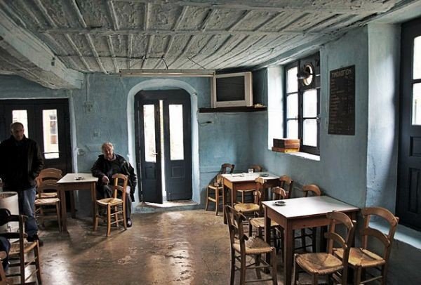 Το παλαιότερο καφενείο στην Ελλάδα λειτουργεί αδιάκοπα 242 χρόνια [εικόνες] | iefimerida.gr 2