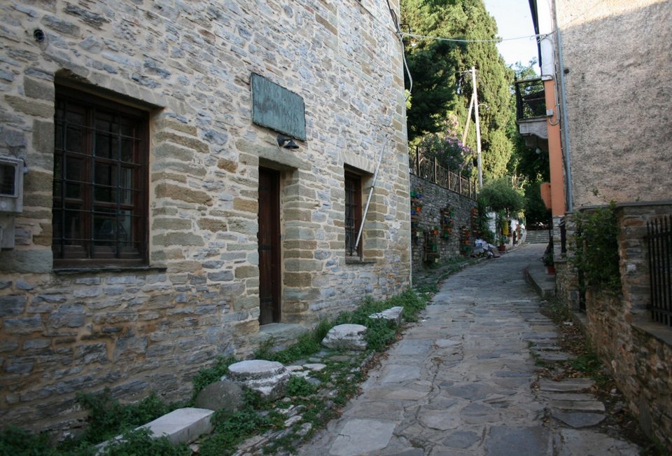 Το παλαιότερο καφενείο στην Ελλάδα λειτουργεί αδιάκοπα 242 χρόνια [εικόνες] | iefimerida.gr 0