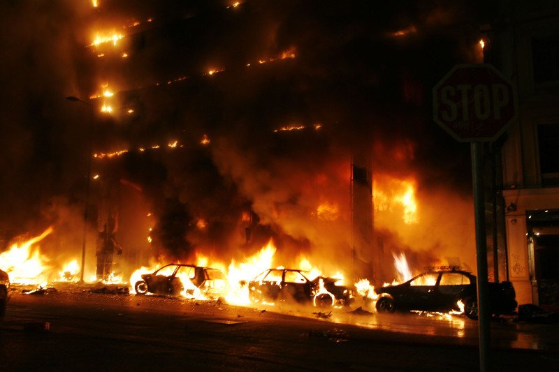 Το βράδυ που δολοφονήθηκε ο Αλέξανδρος Γρηγορόπουλος και ο Δεκέμβρης της oργής που ακολούθησε [εικόνες & βίντεο] | iefimerida.gr 18