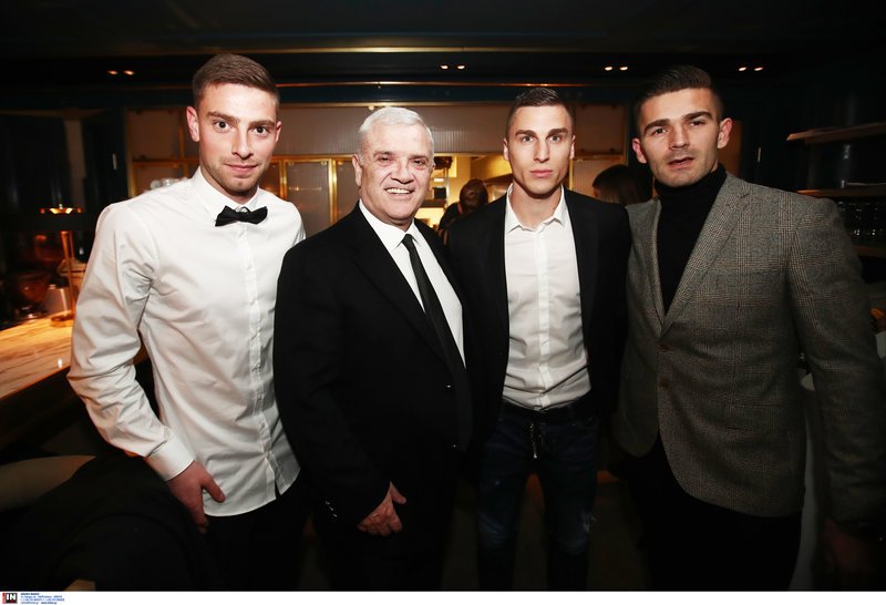 ΑΕΚ: Ο Μελισσανίδης έκανε το Χριστουγεννιάτικο τραπέζι σε Χιμένεθ-παίκτες [εικόνες] | iefimerida.gr 7