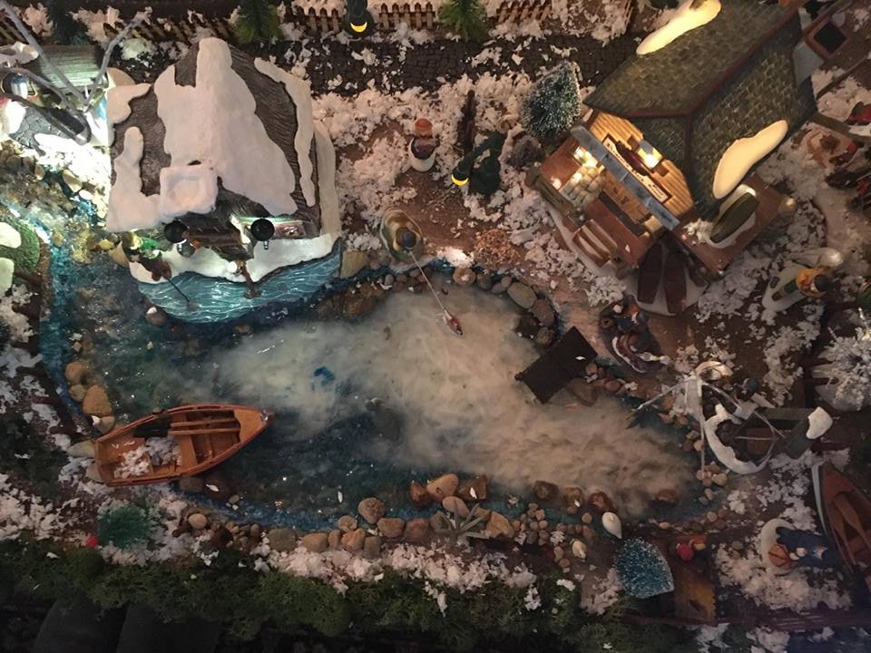 Το πιο μικρό χωριό του κόσμου βρίσκεται... μέσα σε ένα διαμέρισμα στα βόρεια προάστια! [εικόνες & βίντεο] | iefimerida.gr 6