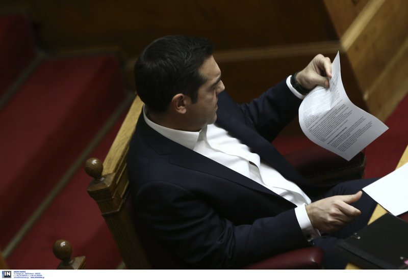 Πηγαδάκια και παρασκήνιο από τον Προϋπολογισμό: Ο αμείλικτος πόλεμος Τζάκρη-Αχτσιόγλου με τα συνολάκια στη Bουλή [εικόνες] | iefimerida.gr 69