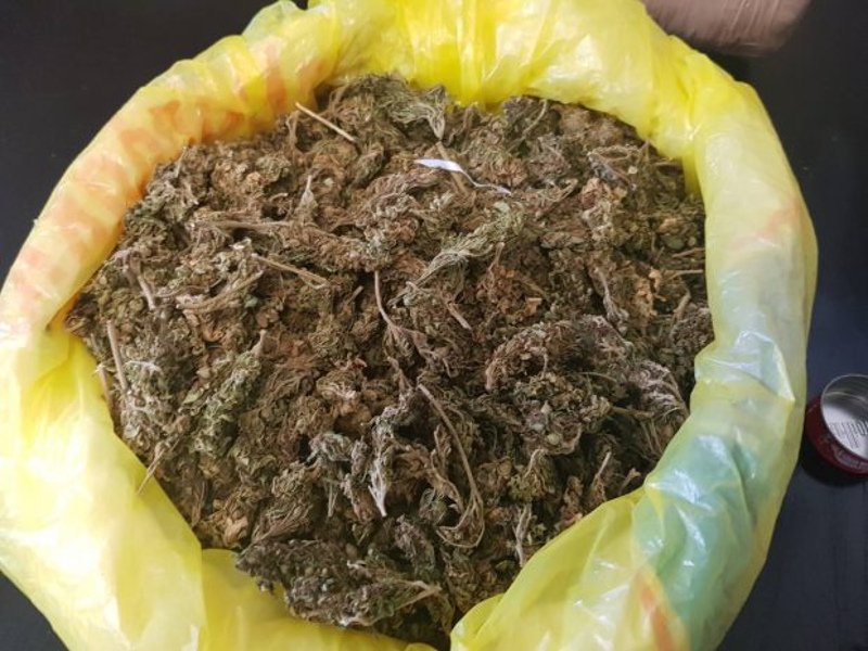 Ηράκλειο: Συνελήφθη 25χρονος με πάνω από 2 κιλά κάνναβη στο σπίτι του [εικόνες] | iefimerida.gr 3