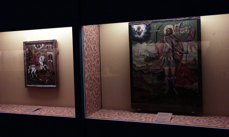 Ρωσικά έργα θρησκευτικής τέχνης στο Μουσείο Μπενάκη -Εικόνες, άμφια, λειτουργικά σκεύη [εικόνες] | iefimerida.gr 0