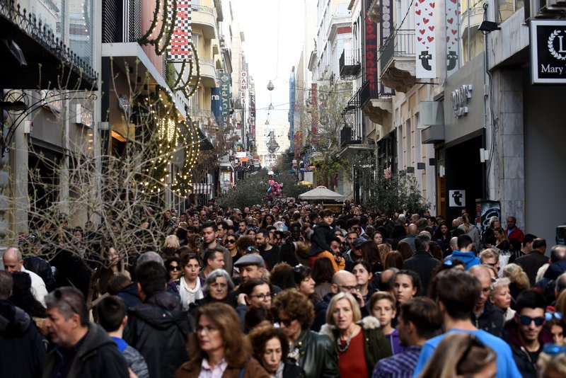 1η Κυριακή με ανοιχτά μαγαζιά-Πώς κινήθηκε η αγορά, οι ελπίδες των εμπόρων | iefimerida.gr 4