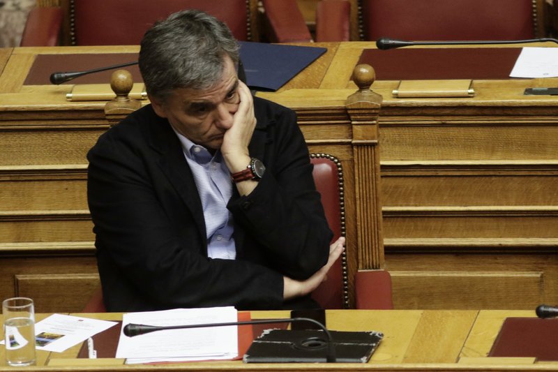 Πηγαδάκια και παρασκήνιο από τον Προϋπολογισμό: Ο αμείλικτος πόλεμος Τζάκρη-Αχτσιόγλου με τα συνολάκια στη Bουλή [εικόνες] | iefimerida.gr 62