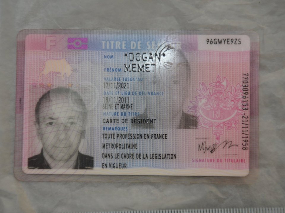 Στη δημοσιότητα ταυτότητες και πλαστά διαβατήρια των 9 Τούρκων που συνελήφθησαν στο Νέο Κόσμο [εικόνες] | iefimerida.gr 3