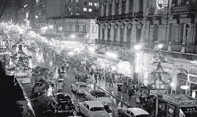 Vintage: Η χριστουγεννιάτικη παλιά Αθήνα -Σπάνιες, ρετρό εικόνες άλλης εποχής | iefimerida.gr 4