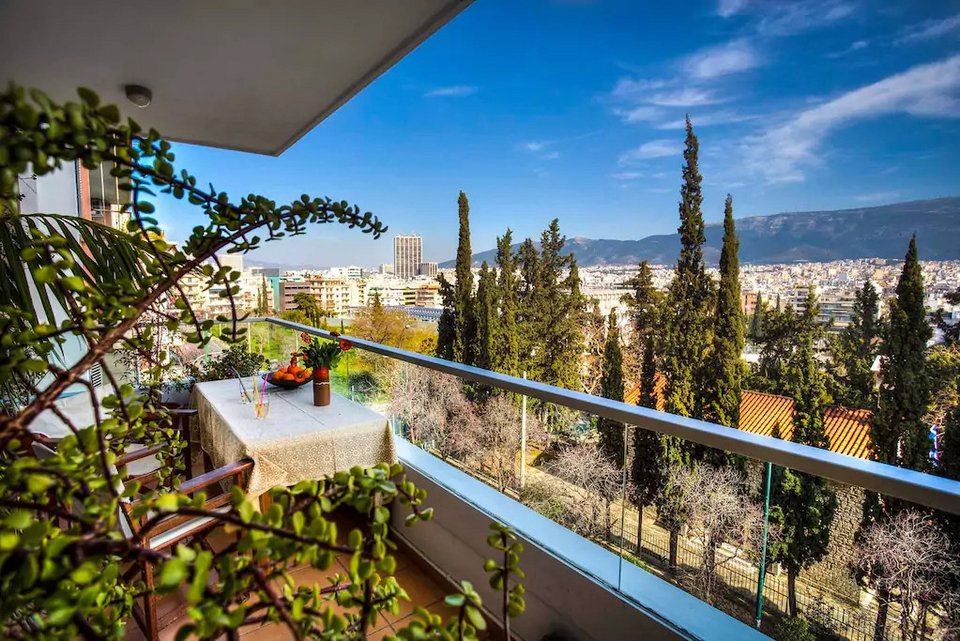 Αυτά είναι τα 15 δημοφιλέστερα σπίτια του Airbnb στην Ελλάδα -Loft, νεοκλασικά, με μικρούς κήπους, από 14 ευρώ [εικόνες] | iefimerida.gr 35