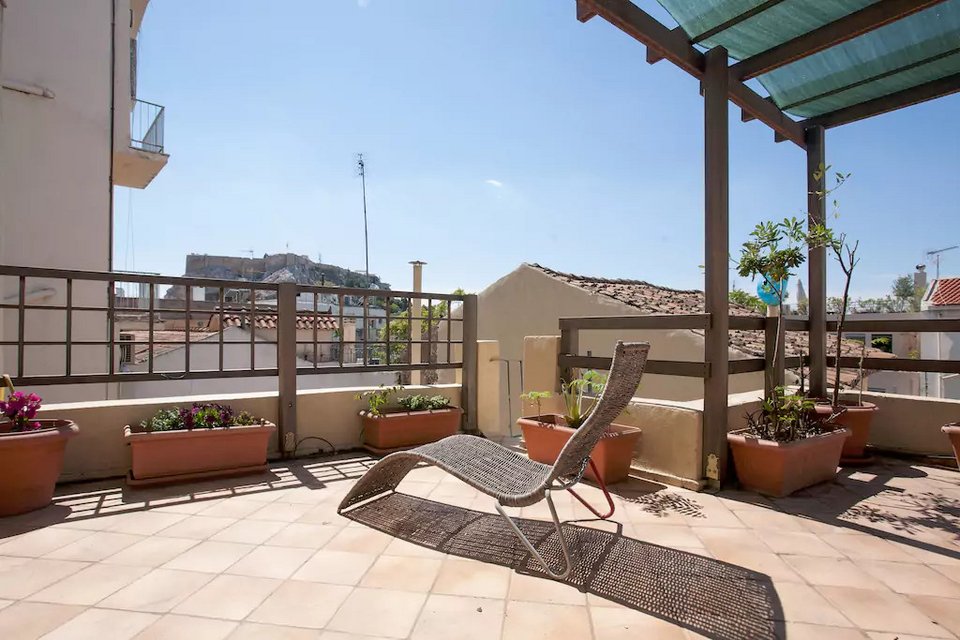 Αυτά είναι τα 15 δημοφιλέστερα σπίτια του Airbnb στην Ελλάδα -Loft, νεοκλασικά, με μικρούς κήπους, από 14 ευρώ [εικόνες] | iefimerida.gr 24