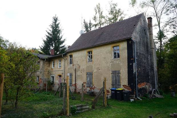 Ενα ολόκληρο χωριό της Γερμανίας βγαίνει στο σφυρί για 125.000 ευρώ [εικόνες και βίντεο] | iefimerida.gr 0