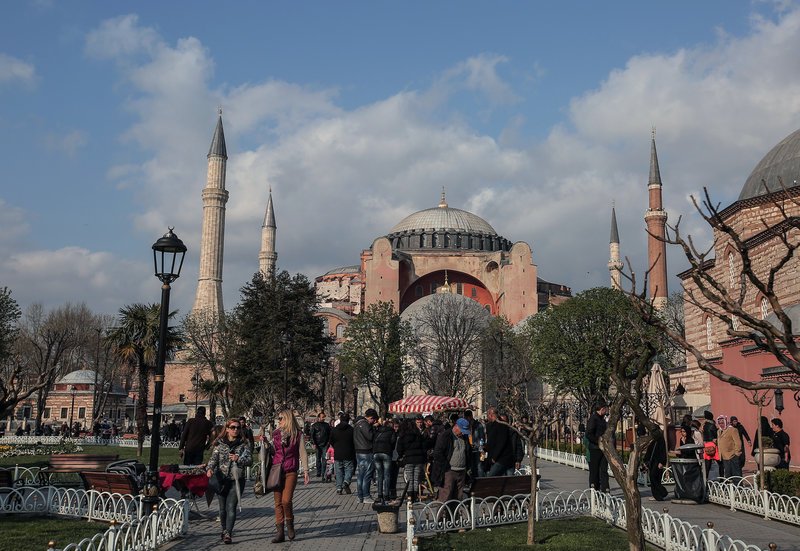 27 Δεκεμβρίου 530 μ.Χ: Τα θυρανοίξια της Αγιάς Σοφιάς [εικόνες] | iefimerida.gr 3