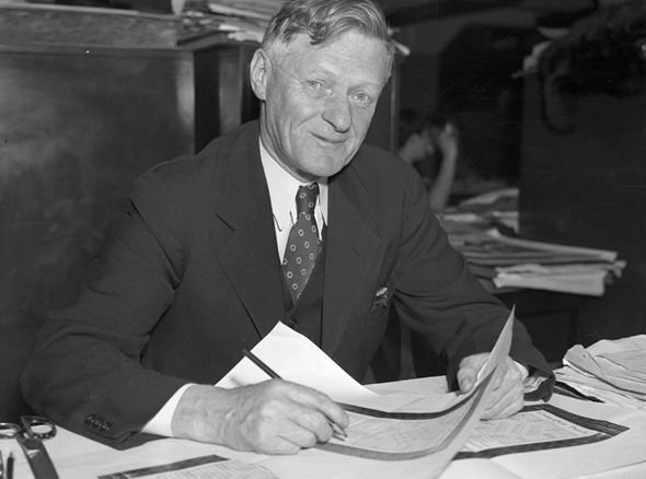 Σαν σήμερα, 1913: Το «περίεργο» πρώτο σταυρόλεξο που τυπώθηκε σε εφημερίδα -Πώς έγινε μανία [εικόνες] | iefimerida.gr 3