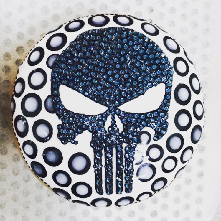 Αυτός ο Κορεάτης φτιάχνει τα πιο... αμπερά ντόνατ- Από κρύσταλλα swarovski  [εικόνες] | iefimerida.gr 0