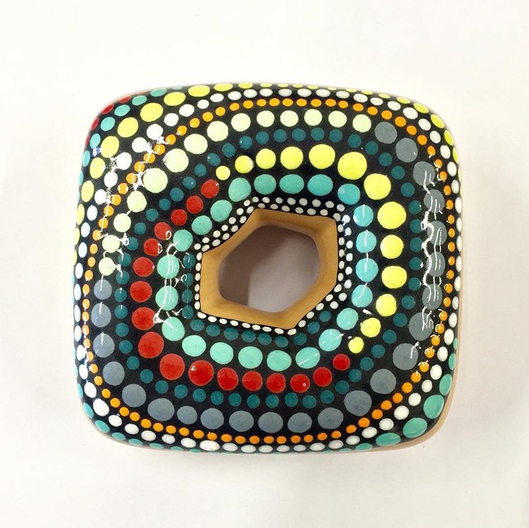 Αυτός ο Κορεάτης φτιάχνει τα πιο... αμπερά ντόνατ- Από κρύσταλλα swarovski  [εικόνες] | iefimerida.gr 4