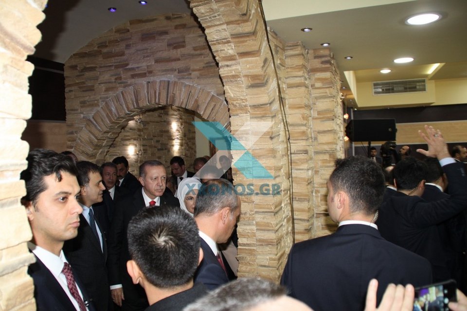 Ο Ερντογάν αποκάλεσε «συμπατριώτες», τους μουσουλμάνους της Θράκης [εικόνες & βίντεο] | iefimerida.gr 1