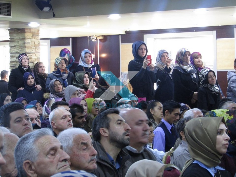 Ο Ερντογάν αποκάλεσε «συμπατριώτες», τους μουσουλμάνους της Θράκης [εικόνες & βίντεο] | iefimerida.gr 3