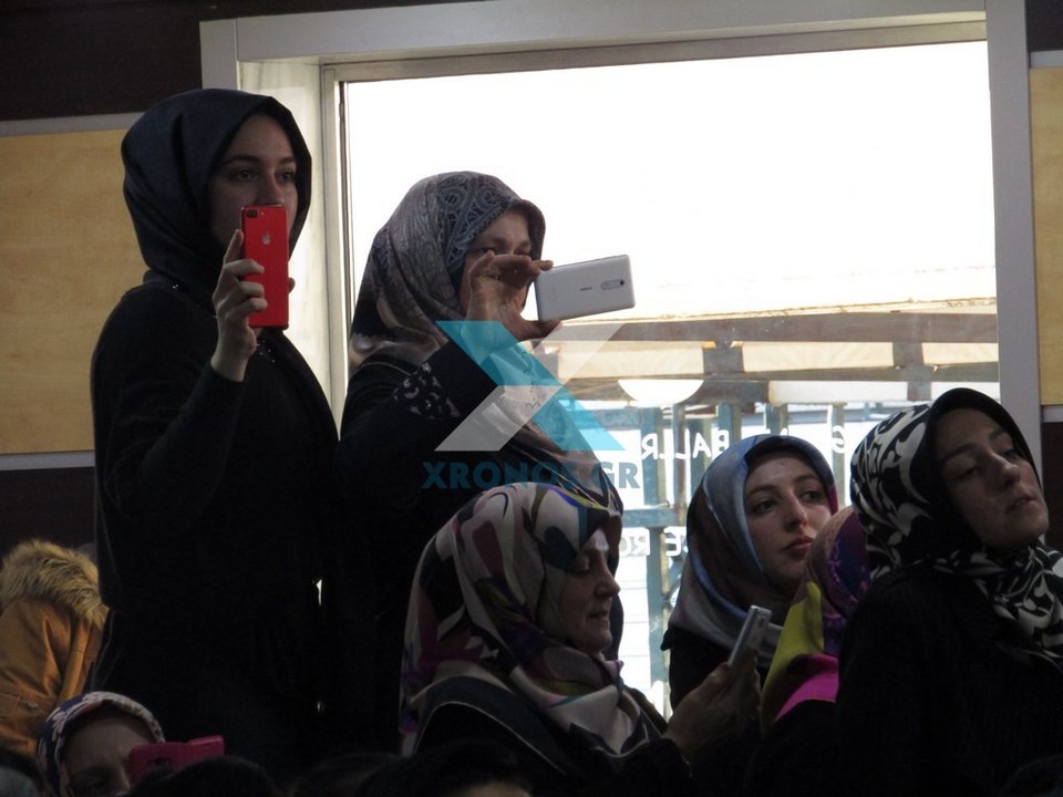 Ο Ερντογάν αποκάλεσε «συμπατριώτες», τους μουσουλμάνους της Θράκης [εικόνες & βίντεο] | iefimerida.gr 4