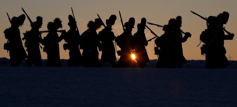 Η Μάχη του Αούστερλιτς «ζωντάνεψε» στην Τσεχία 212 χρόνια μετά -Εντυπωσιακή αναπαράσταση [εικόνες & βίντεο]  | iefimerida.gr 0