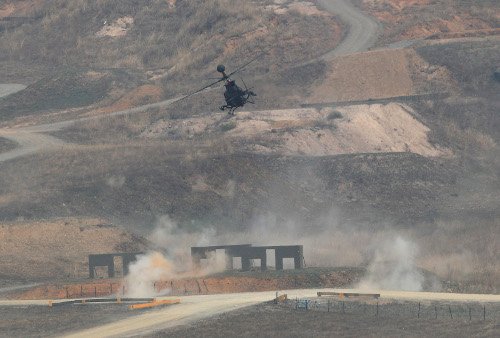 Τα «μάτια» των Apache: Η δράση των ελικοπτέρων Kiowa -Ιδανικά στο «κυνήγι» [εικόνες & βίντεο] | iefimerida.gr 1