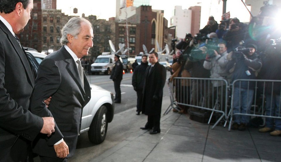 Υπόθεση Μέιντοφ: Η μεγαλύτερη «φούσκα» όλων των εποχών και ο «σύγχρονος Ελληνας ήρωας» που την αποκάλυψε [εικόνες] | iefimerida.gr 1