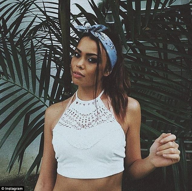 Μυστήριο με το θάνατο 18χρονου μοντέλου-Ηταν σε πάρτι για swingers και έπεσε γυμνή από τον εικοστό όροφο [εικόνες] | iefimerida.gr 7