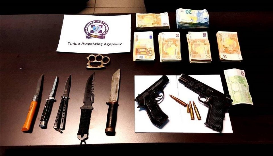 Εξαρθρώθηκε μεγάλη σπείρα διακίνησης ναρκωτικών στην Αττική – «Εισέβαλαν» μέχρι και σε σχολεία | iefimerida.gr 1