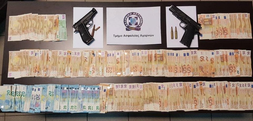Εξαρθρώθηκε μεγάλη σπείρα διακίνησης ναρκωτικών στην Αττική – «Εισέβαλαν» μέχρι και σε σχολεία | iefimerida.gr 2