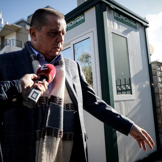 Ο εκδότης Ν. Καραμανλής για τη χειροβομβίδα στο σπίτι του: Ηταν απειλητικό μήνυμα [βίντεο] | iefimerida.gr 1