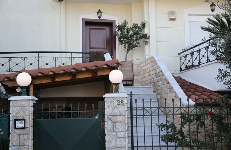 Ο εκδότης Ν. Καραμανλής για τη χειροβομβίδα στο σπίτι του: Ηταν απειλητικό μήνυμα [βίντεο] | iefimerida.gr 4