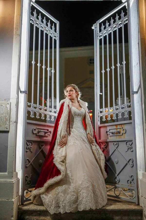 Παραμυθένιος γάμος στην Κεφαλονιά -Τη νύφη την πήγε ο Αγιος Βασίλης με έλκηθρο [εικόνες] | iefimerida.gr 3