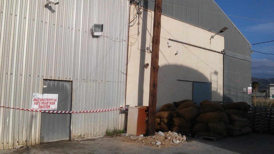 Λουκέτα σε ελαιοτριβεία για το πάρτι της φοροδιαφυγής [εικόνες] | iefimerida.gr 2