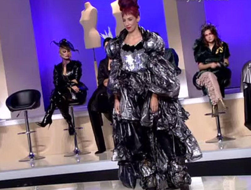 My Style Rocks: Η Σοφία τα έβαλε με την... «Σούλα Γκλάμορους» [βίντεο] | iefimerida.gr 0