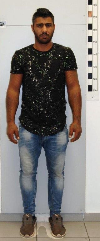 Αυτοί είναι οι 14 ληστές που είχαν ρημάξει περίπτερα και βενζινάδικα [εικόνες] | iefimerida.gr 21