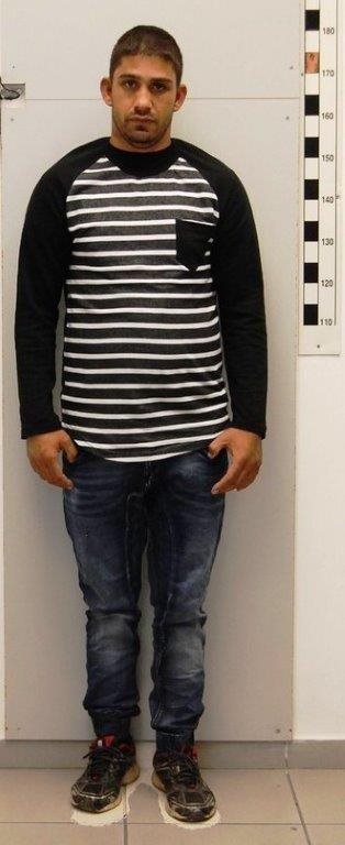 Αυτοί είναι οι 14 ληστές που είχαν ρημάξει περίπτερα και βενζινάδικα [εικόνες] | iefimerida.gr 10