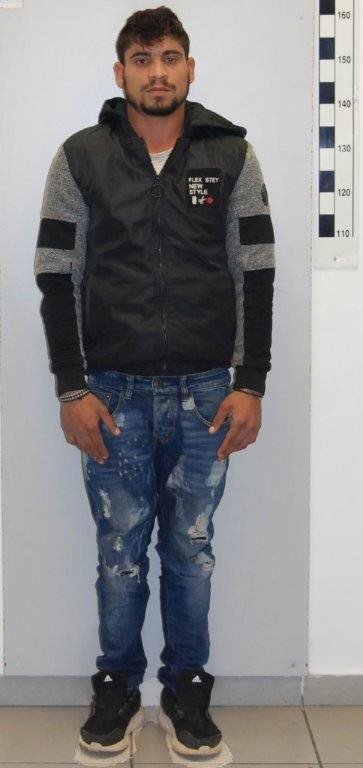 Αυτοί είναι οι 14 ληστές που είχαν ρημάξει περίπτερα και βενζινάδικα [εικόνες] | iefimerida.gr 14