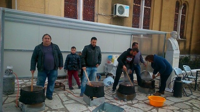 Πελοπόννησος και Αιτωλοακαρνανία -Τα έθιμα των Χριστουγέννων και της Πρωτοχρονιάς | iefimerida.gr 5