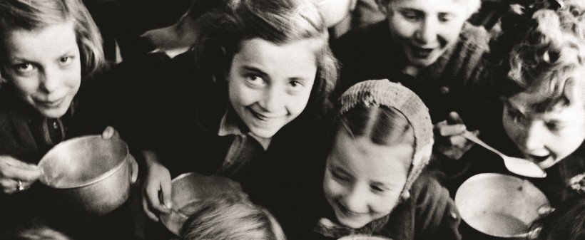 Ετσι ιδρύθηκε η UNICEF -Συγκλονιστικές, ιστορικές φωτογραφίες από τη βοήθεια στην Ελλάδα [εικόνες] | iefimerida.gr 4