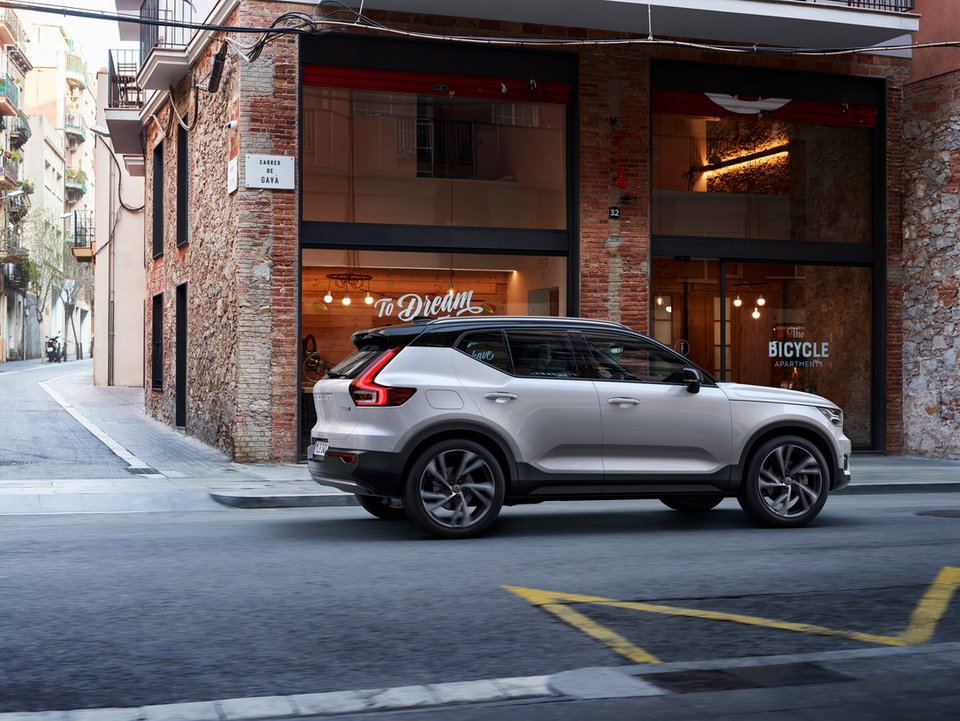 Το Volvo XC40 είναι πολύ καλό και δυναμικό [εικόνες & βίντεο] | iefimerida.gr 8