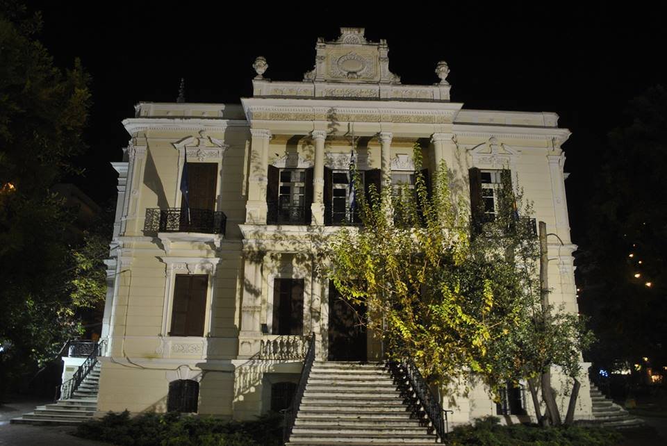 Θεσσαλονίκη: Χριστουγεννιάτικη ξενάγηση στο Ντεπώ, την αποθήκη του τραμ & τα ιστορικά κτίρια [εικόνες] | iefimerida.gr 3